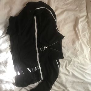 cropped pullover